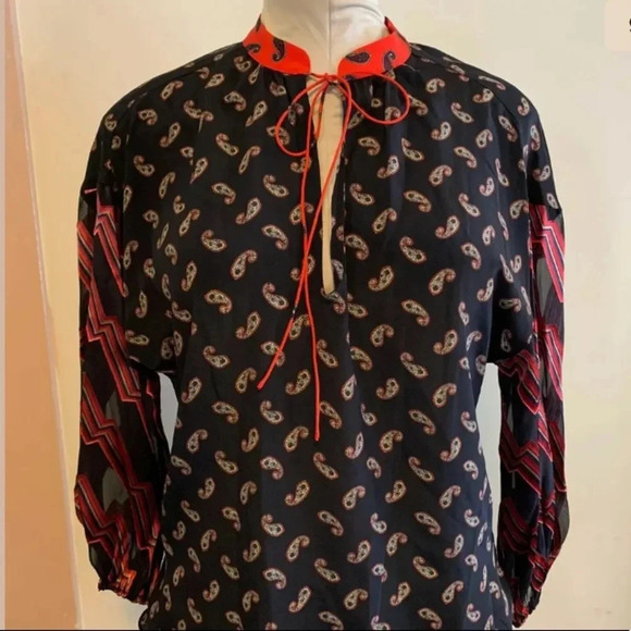 ALICE + OLIVIA NWT Asha Blouson Sleeve Top Blouse - Picture 9 of 11